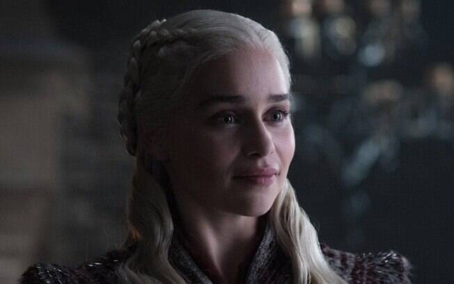 Daenerys Targaryen lidera com folga a lista de personagens de Game of Thrones com os quais os homens teriam um caso Daenerys Targaryen lidera com folga a lista de personagens de Game of Thrones com os quais os homens teriam um caso