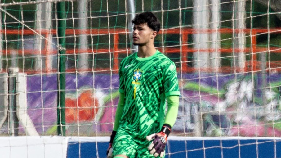 Bruninho Samúdio acumula passagens pelas categorias de base da Seleção