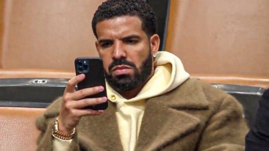 Drake perde milhões após apostar em vitória de Jake Paul