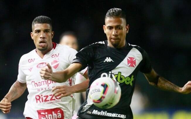 Após empate na estreia da Série B, torcedores do Vasco criticam atuação do time e pedem saída de Zé Ricardo