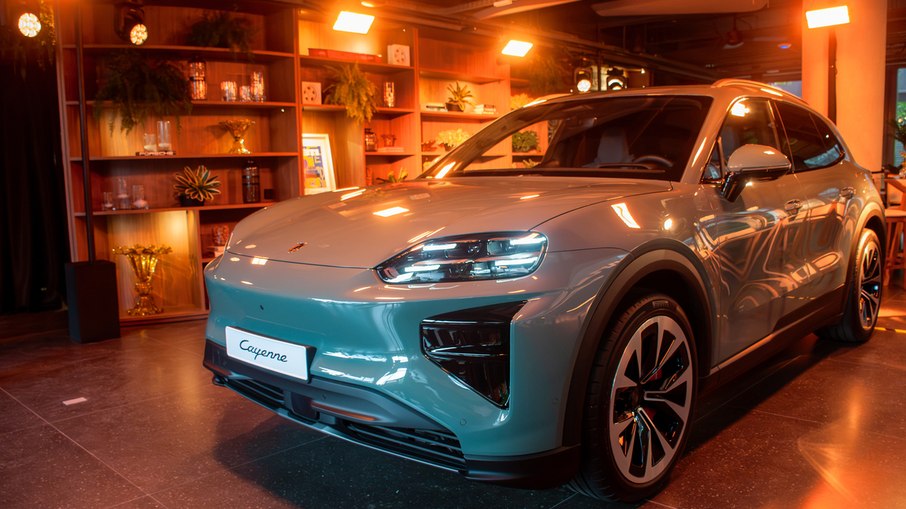 Novo Cayenne Electric será oferecido no Brasil nas carrocerias SUV e Coupé