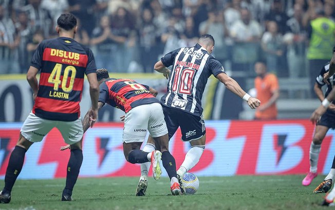 Atlético pressionou o Sport do início ao fim do primeiro tempo e construiu boa vantagem para o jogo de volta