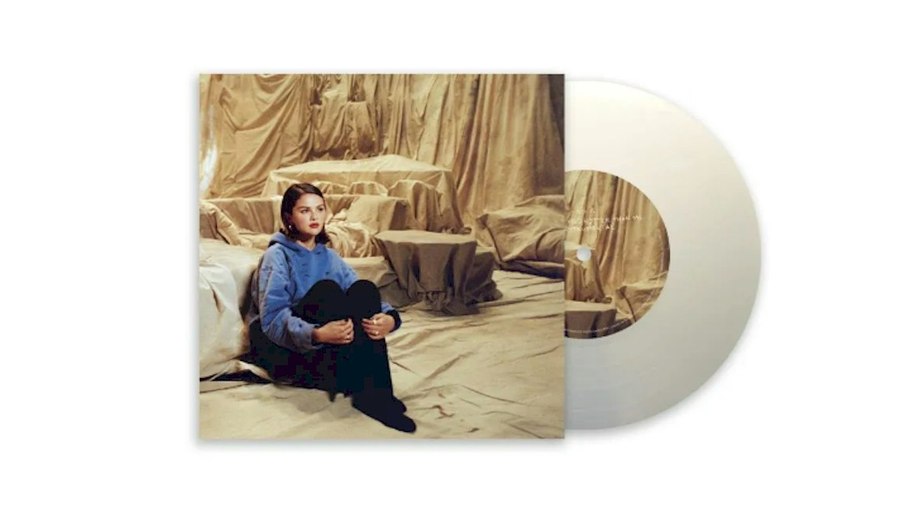 Selena Gomez lançará 'Younger And Hotter Than Me' em vinil