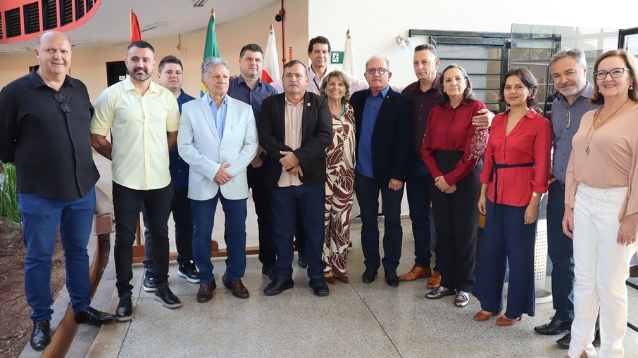 Autoridades municipais participam dos 23 anos do Ceprovi Autoridades municipais participam dos 23 anos do Ceprovi