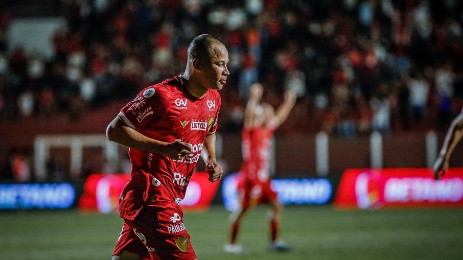 Caio Dantas entra na mira de três clubes brasileiros Caio Dantas entra na mira de três clubes brasileiros