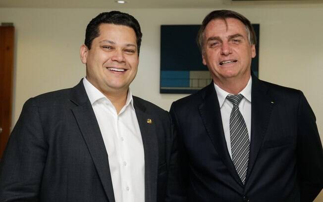 Presidente do Senado disse que declarações de Bolsonaro são 