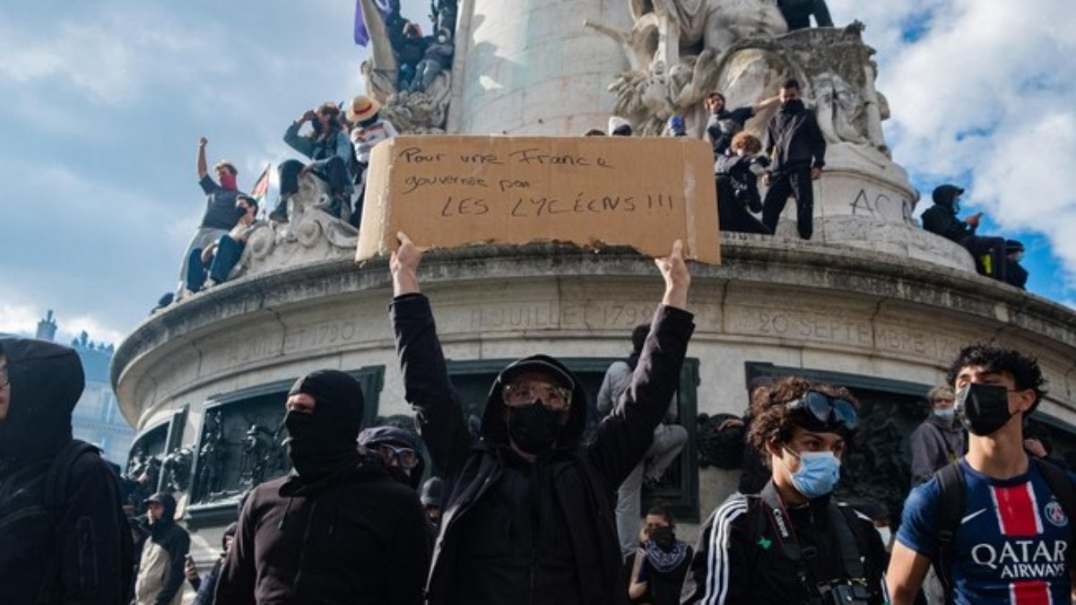 Polícia da França é a mais violenta da Europa? - Foto