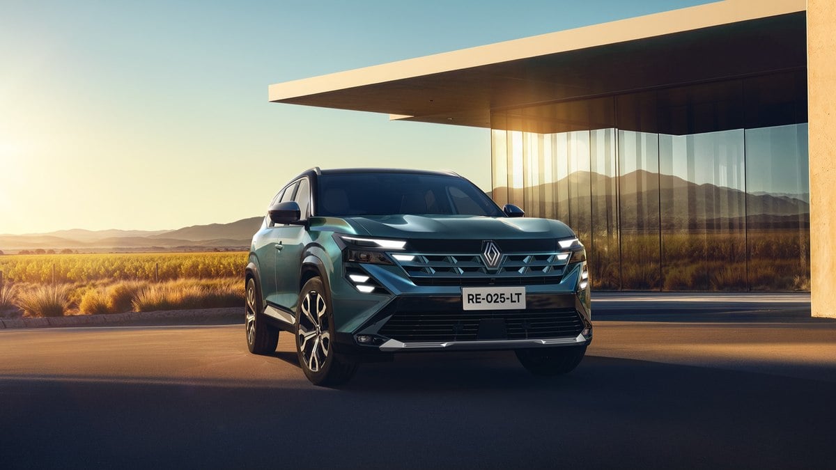 Renault Boreal apresenta frente robusta com nova linguagem de design e luzes em LED Renault Boreal apresenta frente robusta com nova linguagem de design e luzes em LED