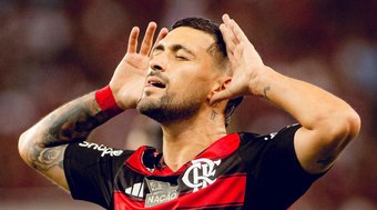 Flamengo%20bate%20o%20Bahia%20e%20dorme%20na%20lideran%C3%A7a%20do%20Brasileir%C3%A3o