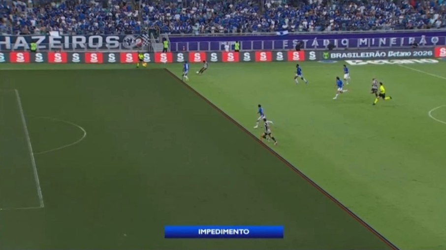 Linha traçada pelo VAR para anular gol em Cruzeiro x Santos