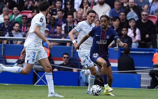 Barcola troca o PSG pelo Liverpool por 140 milhões de euros (cerca de R$ 840 milhões) Barcola troca o PSG pelo Liverpool por 140 milhões de euros (cerca de R$ 840 milhões)