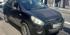 JAC J3 é apreendido em SP com R$ 303 mil em multas acumuladas