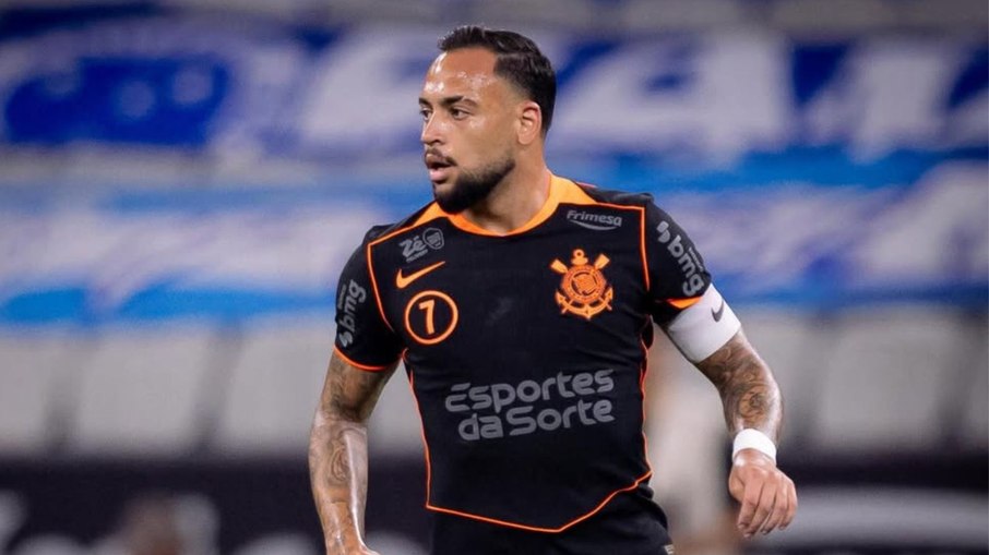 Maycon deve ser contratado em definitivo pelo Corinthians