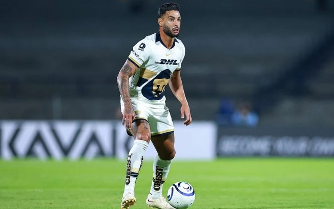 Botafogo tem interesse no zagueiro Nathan Silva, do Pumas, do México