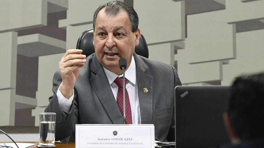 Omar Aziz (PSD-AM) preside a Comissão de Transparência e Fiscalização no Senado