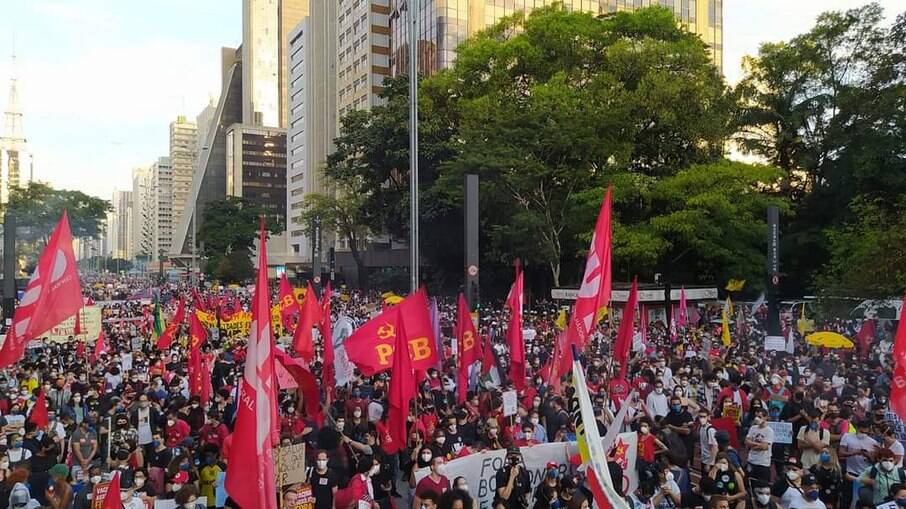 Manifestação contra Jair Bolsonaro na Avenida Paulista, em São Paulo, em maio