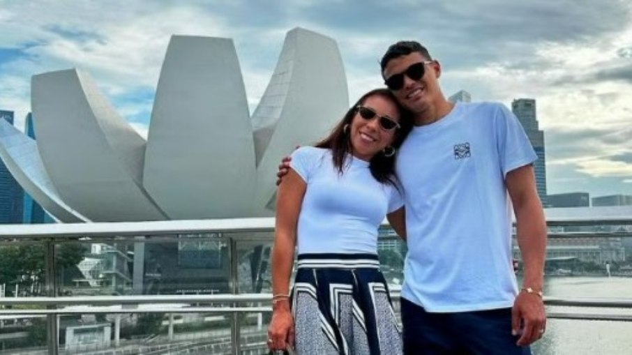 Thiago Silva e Belle Silva passaram por Bali e Singapura