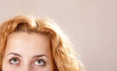 Confira 6 ótimas dicas para controlar o frizz do cabelo