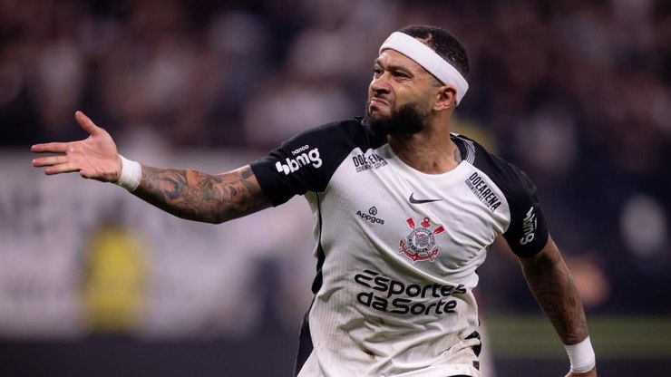 Corinthians em risco? Grupo Pachuca mira contratar Memphis Depay