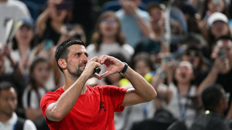 Djokovic perde e está fora do Masters 1000 de Xangai