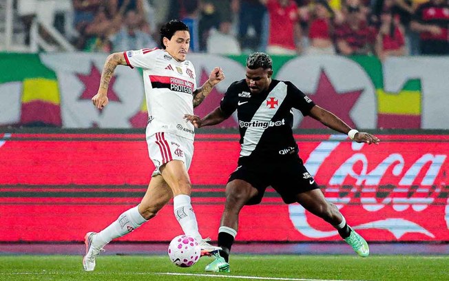 Pedro encerra jejum de gols pelo Flamengo Pedro encerra jejum de gols pelo Flamengo