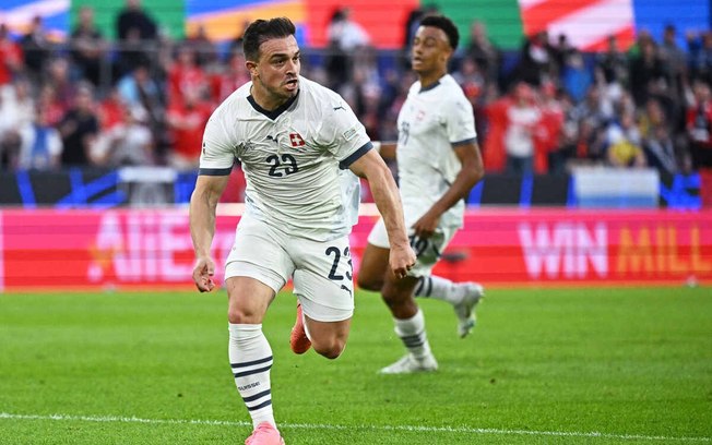 Xherdan Shaqiri comemora gol marcado contra a Escócia na Euro 2024 - Foto: Javier Soriano/AFP via Getty Images