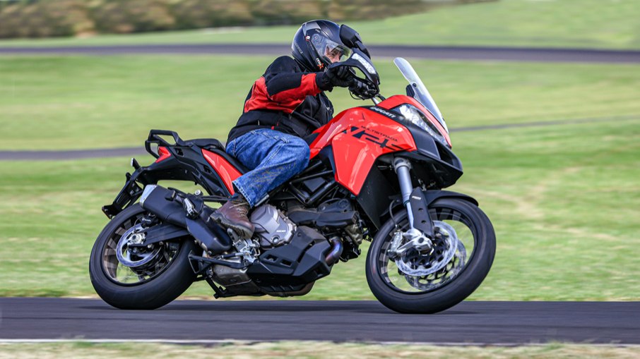 Ducati Multistrada V2S recebeu elementos da V4 para ficar mais leve
