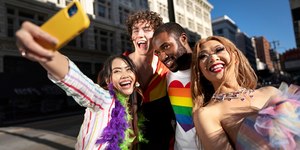 Os melhores celulares para fotos no Carnaval 2025