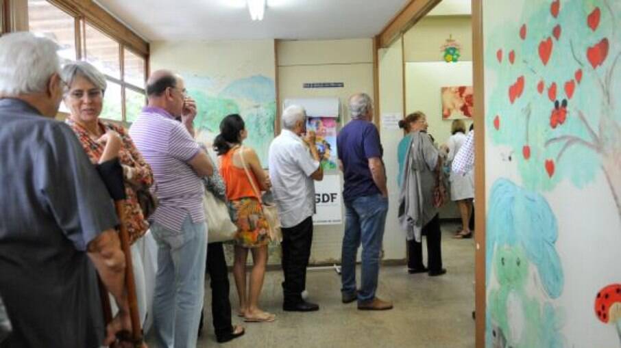 Rio: Hospitais podem ter filas de até 3 horas para atender casos leves de gripe