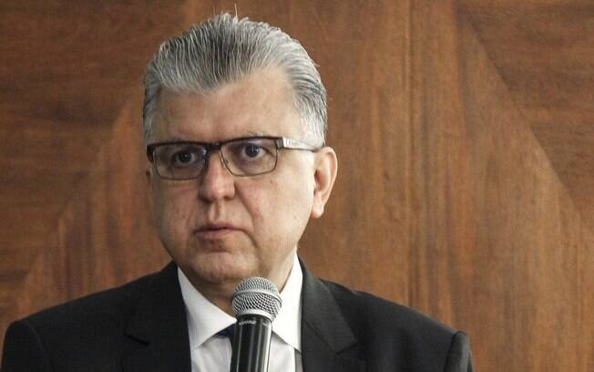 Mario Bonsaglia foi recebido por Bolsonaro para falar sobre possibilidade de assumir a PGR
