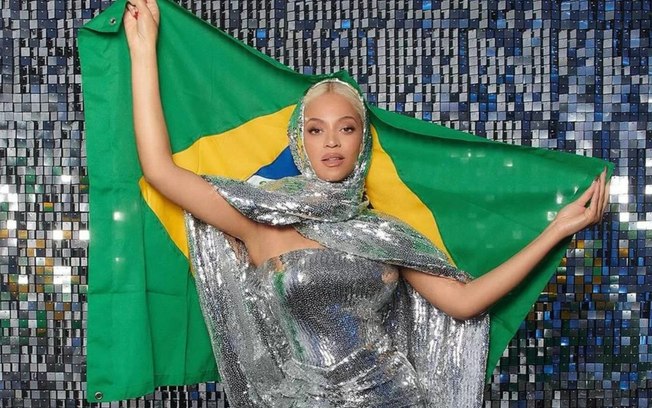 Beyoncé anuncia linha de produtos para cabelos com entrega no Brasil Beyoncé anuncia linha de produtos para cabelos com entrega no Brasil
