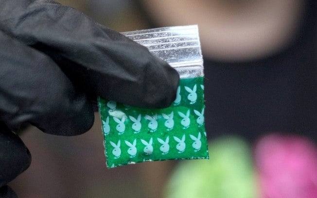 As autoridades italianas anunciaram a apreensão de mais de seis toneladas de componentes químicos procedentes da China que teriam possibilitado a produção de milhões de comprimidos de MDMA