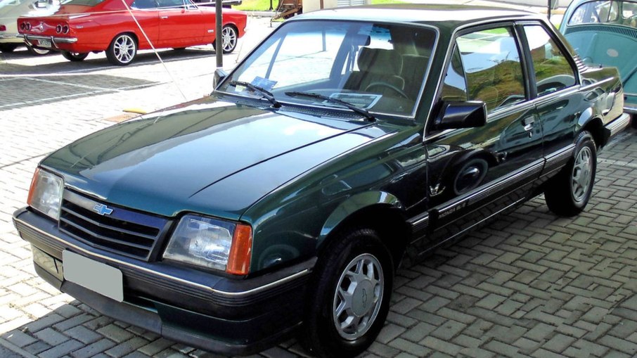 Chevrolet Monza 1.8 SL/E 1988 Chevrolet Monza 1.8 SL/E 1988