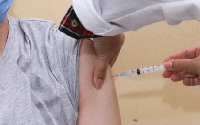 Covid: agendamento de vacina para maiores de 28 anos começa hoje em Campinas