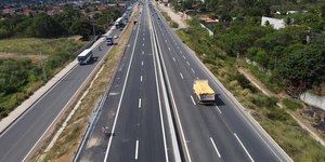 Após leilão, trechos das BRs-324 e 116 têm nova concessionária