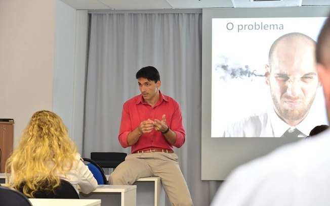 Empresa lança programa gratuito de treinamento profissional Empresa lança programa gratuito de treinamento profissional
