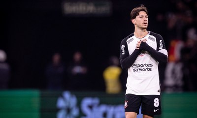 Neto critica Garro no Corinthians: 'Moral maior do que deveria'