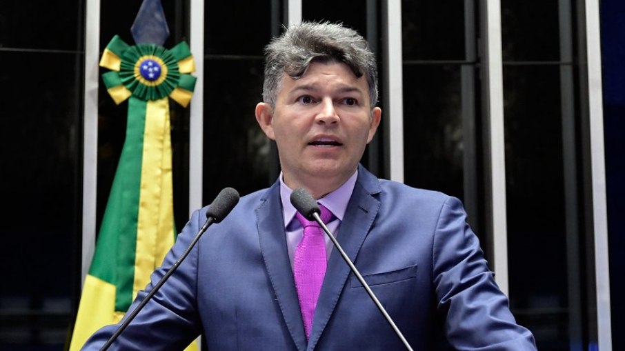 Deputado da legenda de Bolsonaro diz que as ações da PRF é comum, e que a instituição está trabalhando no momento para que na dispersão não ocorra violência