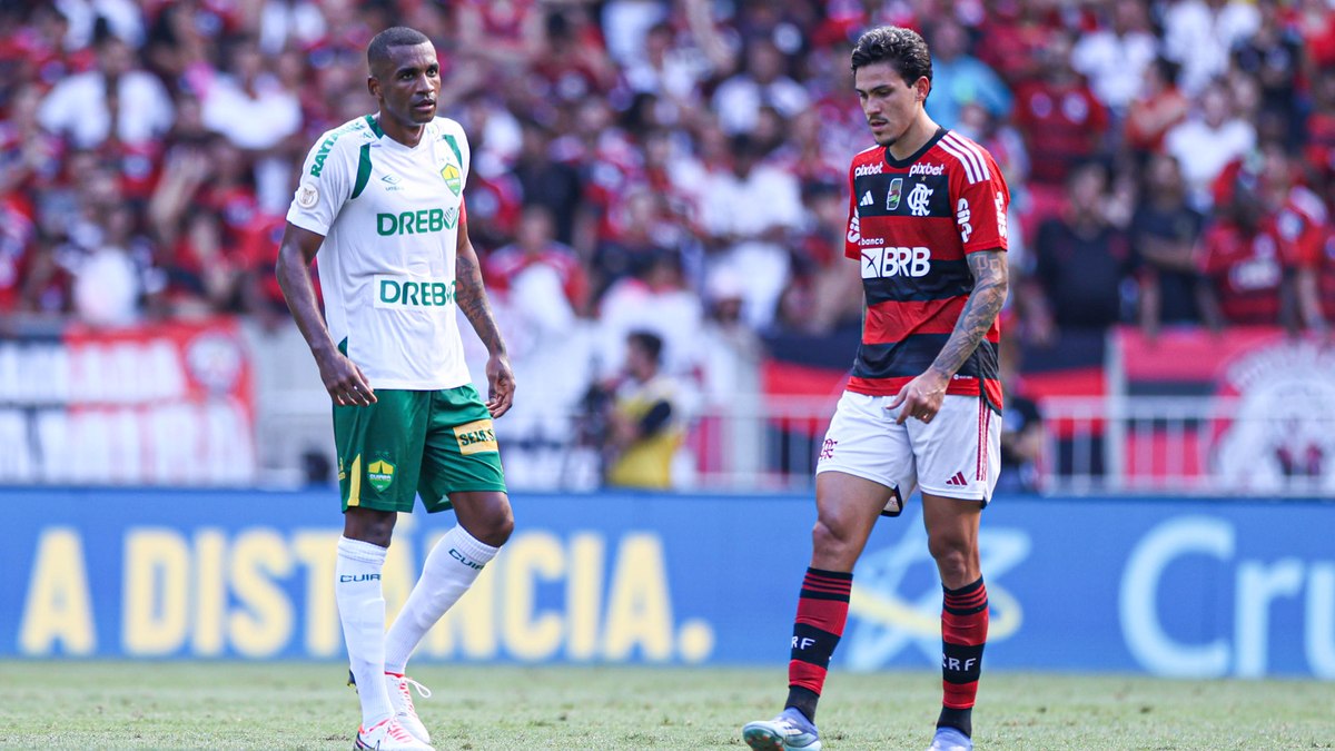 Flamengo recebe o Cuiabá no estádio do Maracanã