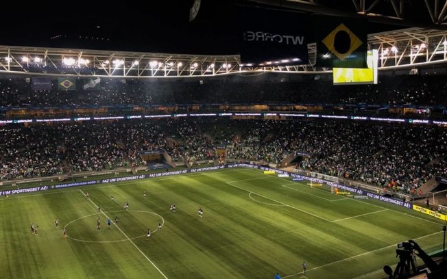 Palmeiras 'vira a chave' e anuncia 33 mil ingressos vendidos para duelo no Brasileirão