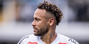 Neymar deve desfalcar Santos contra o Noroeste