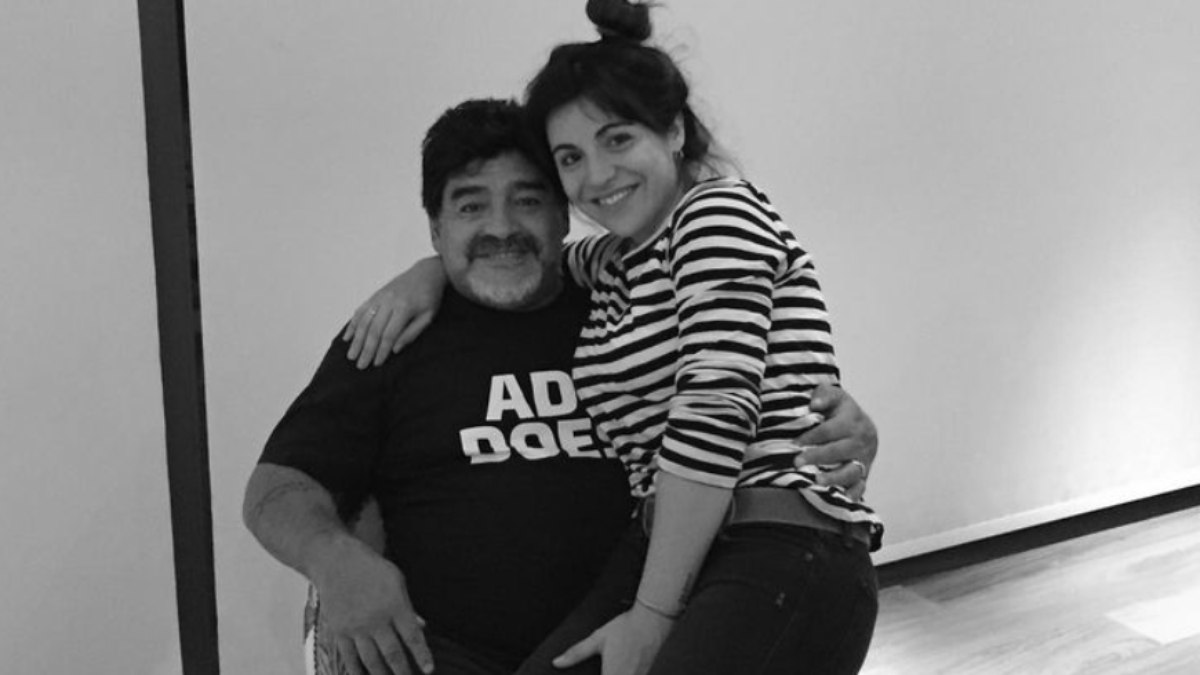 Gia Maradona relembra morte de pai e pede por justiça