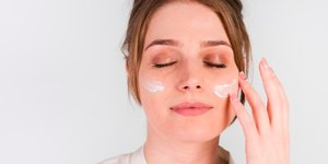 Loção, óleo, creme ou sérum: Quais diferenças e qual o mais indicado?