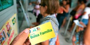 Bolsa Família: feriado antecipa pagamentos de abril