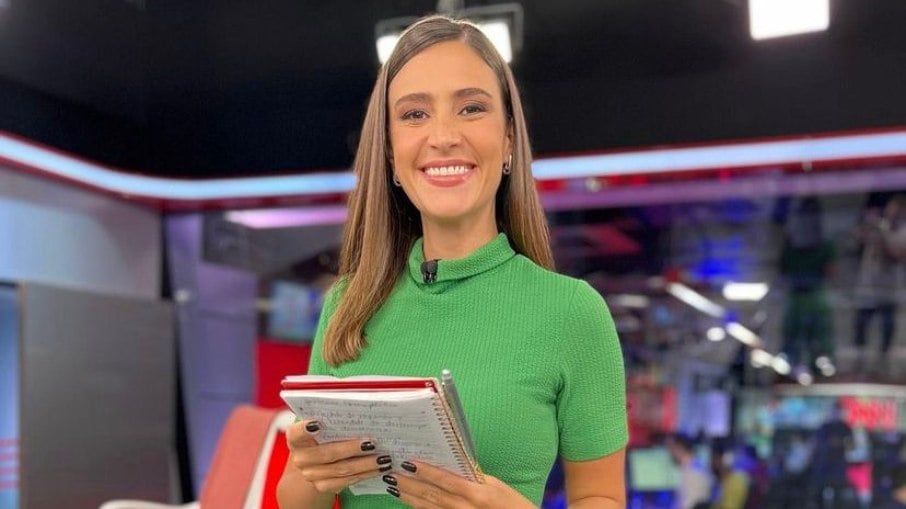 Roberta Russo foi desligada da CNN Brasil minutos antes de entrar ao vivo