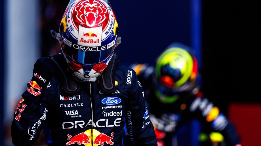 Max Verstappen larga em primeiro na Malásia Max Verstappen larga em primeiro na Malásia