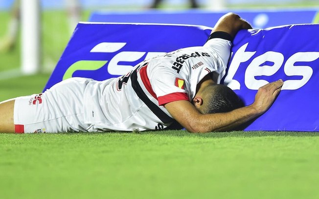 São Paulo cai novamente nas quartas de final do Paulistão