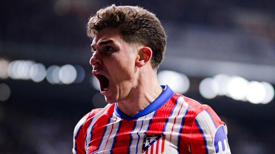 Julián Alvarez pode trocar o Atlético de Madrid pelo Barcelona