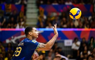 Liga das Nações: Brasil bate Turquia e mantém liderança