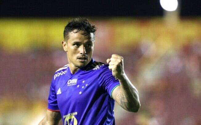 Edu tem lesão constatada e preocupa o Cruzeiro para o jogo com o Remo